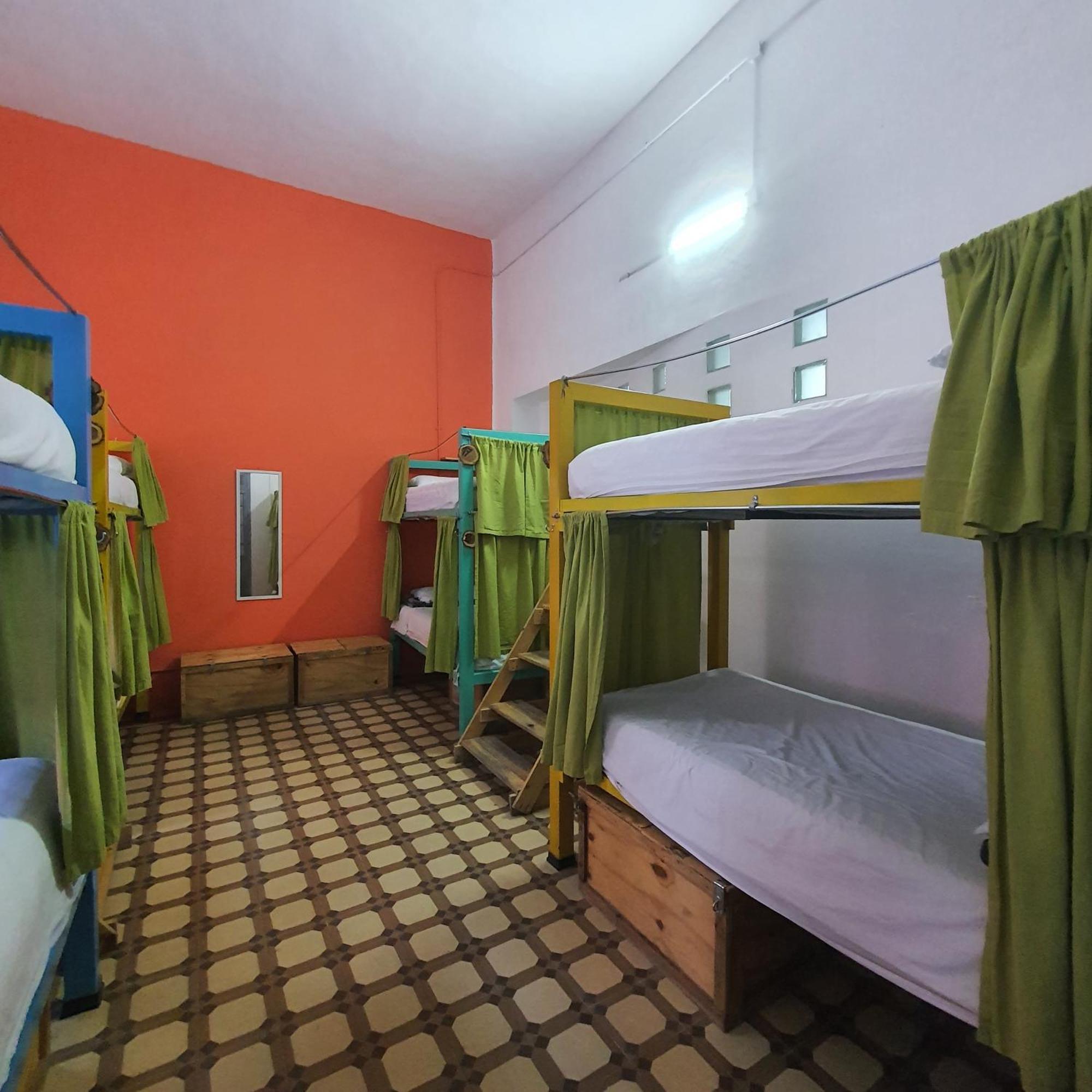Sukha Hostel San Luis San Luis Potosí Стая снимка